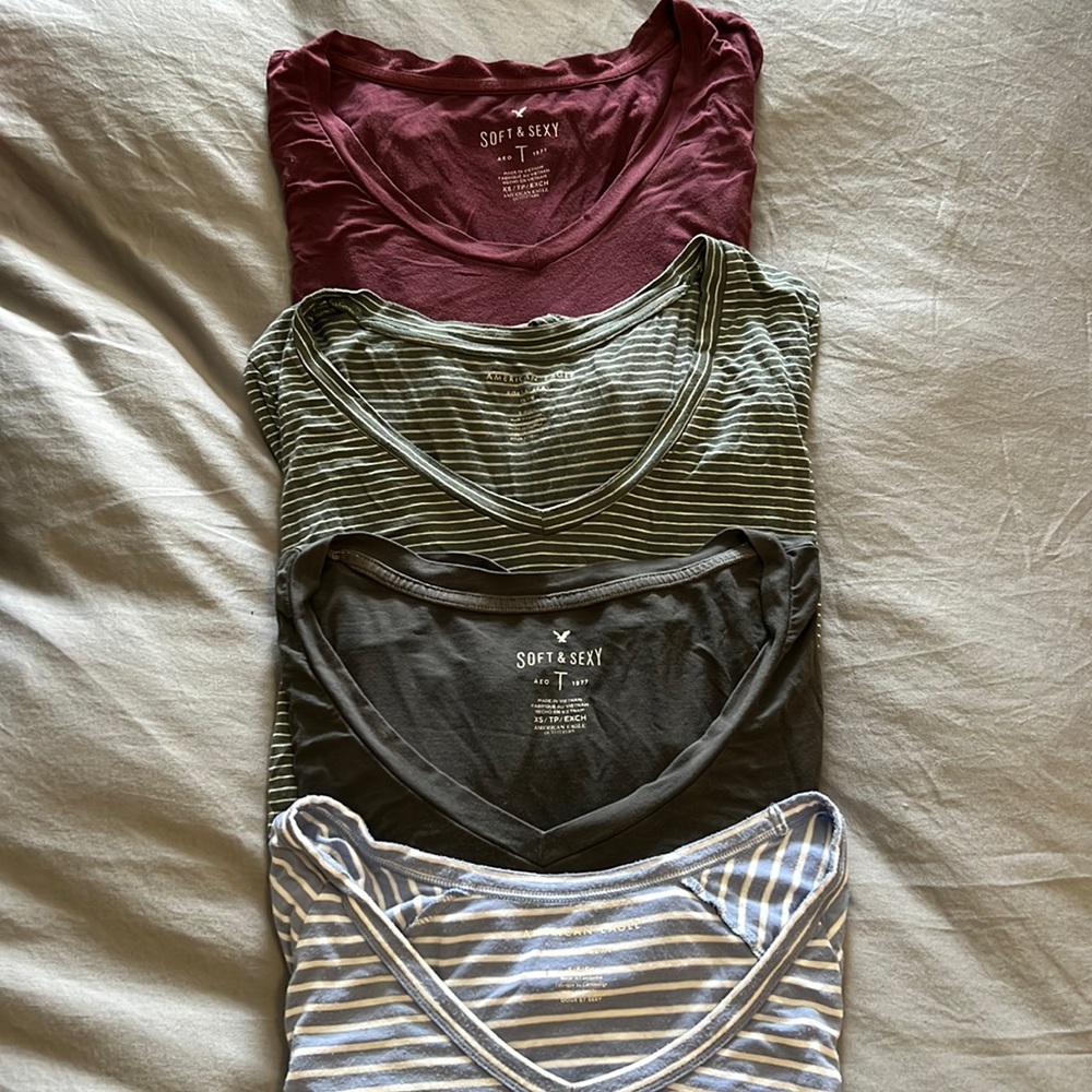 American Eagle Soft & Sexy Long and Short Sleeve Women’s Shirt Bundle, Size S/XS